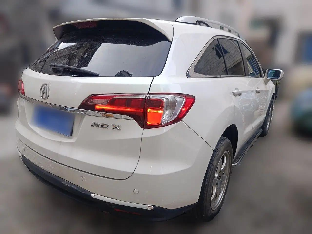 Acura RDX 2013 3.0L Two-Wheel Drive Elite Edition — миниатюра 6