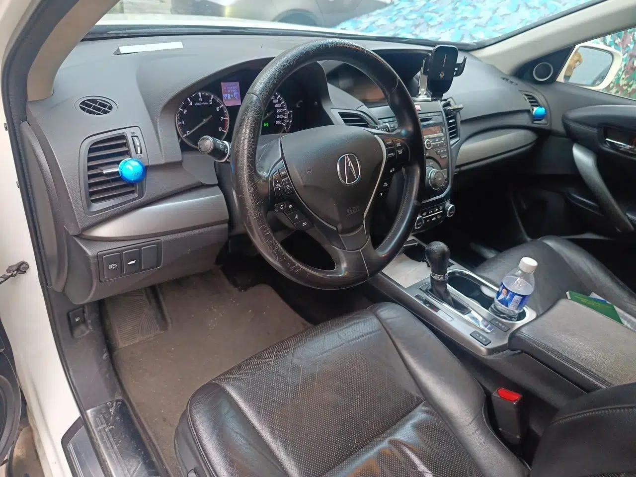 Acura RDX 2013 3.0L Two-Wheel Drive Elite Edition — миниатюра 9