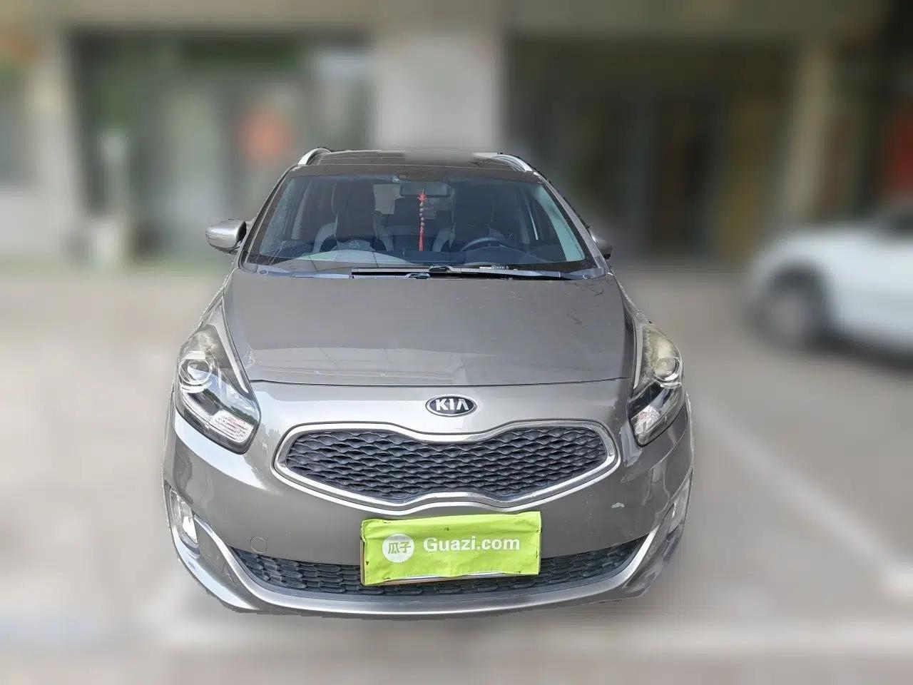 Kia Carens 2013 2.0L 7-Seater Automatic Standard Version China V Standard — миниатюра 2