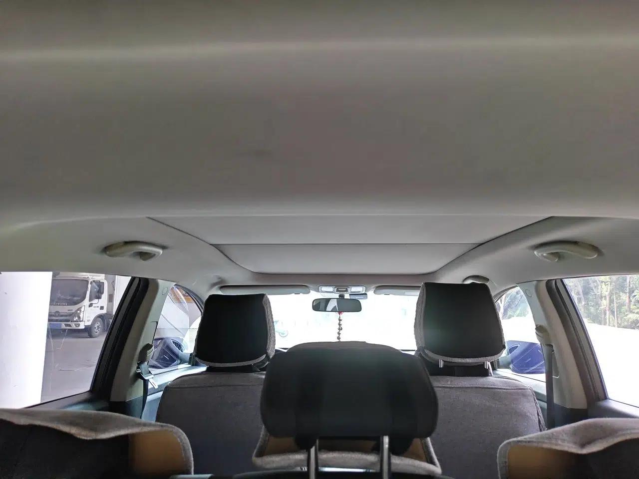 Kia Carens 2013 2.0L 7-Seater Automatic Standard Version China V Standard — миниатюра 18
