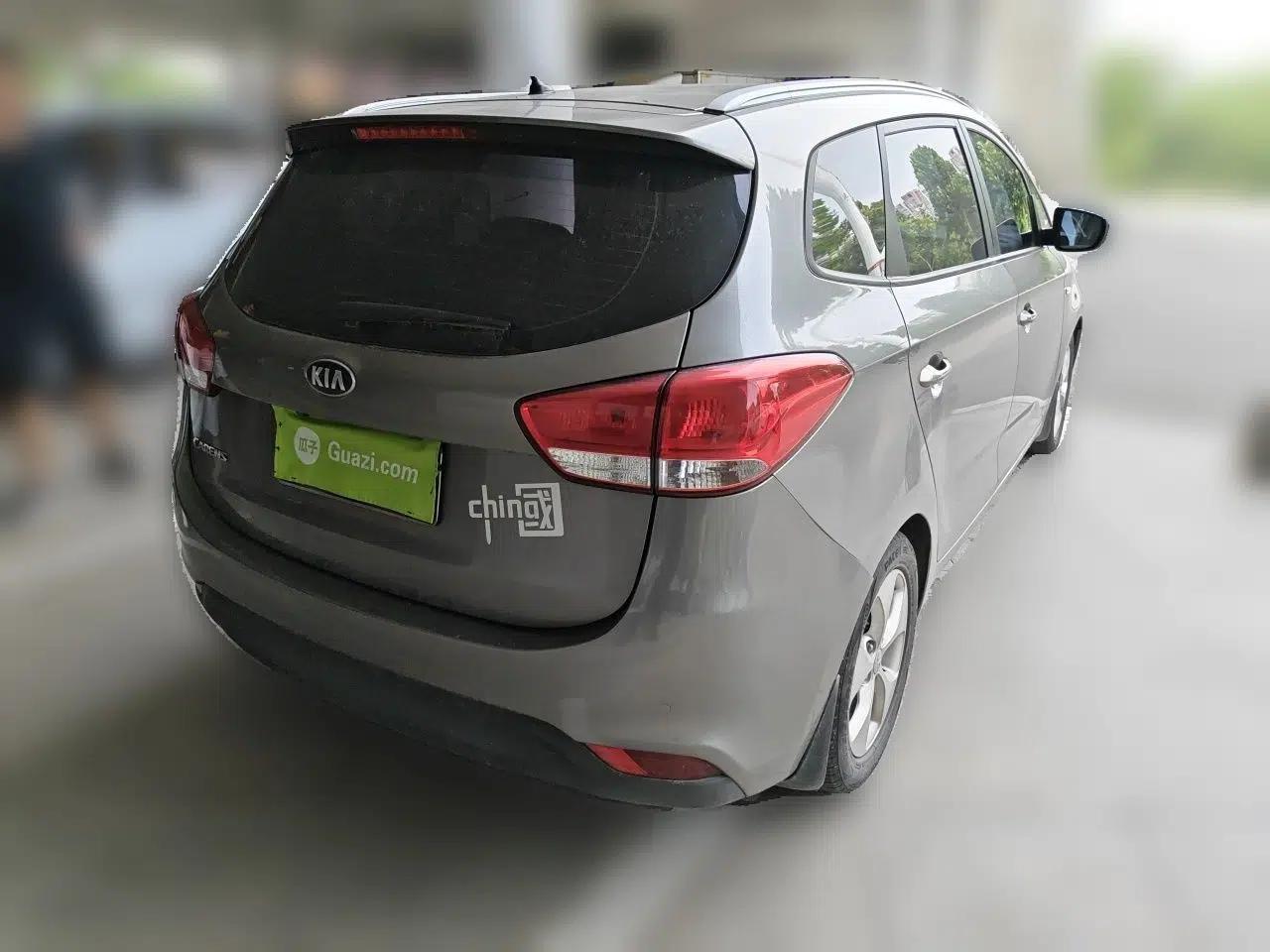 Kia Carens 2013 2.0L 7-Seater Automatic Standard Version China V Standard — миниатюра 6