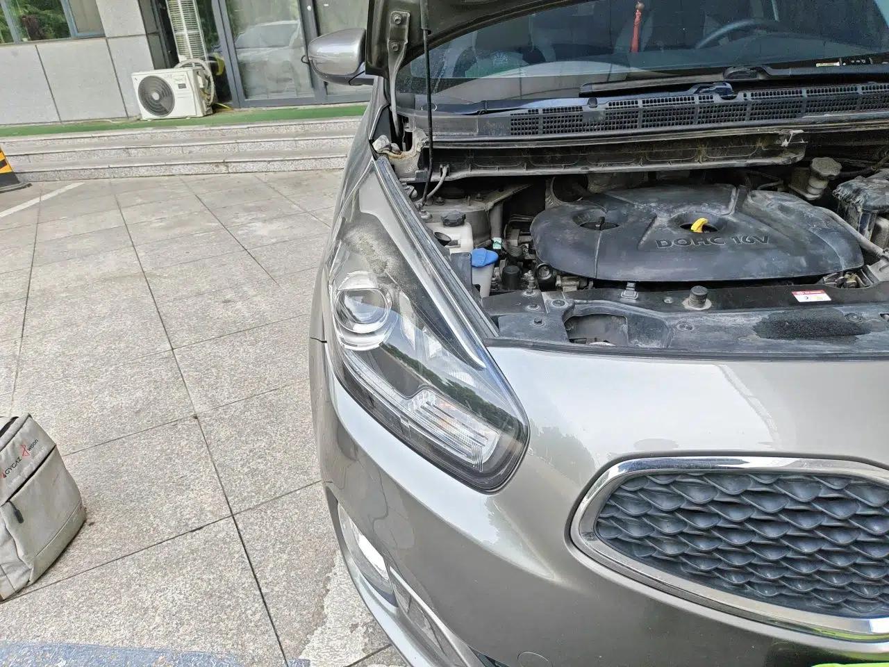 Kia Carens 2013 2.0L 7-Seater Automatic Standard Version China V Standard — миниатюра 7