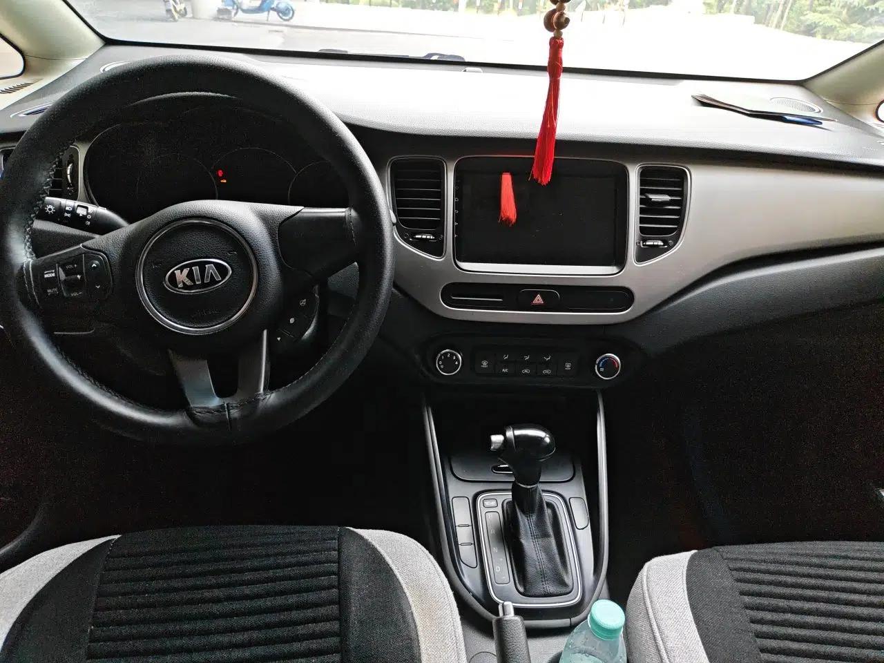 Kia Carens 2013 2.0L 7-Seater Automatic Standard Version China V Standard — миниатюра 9