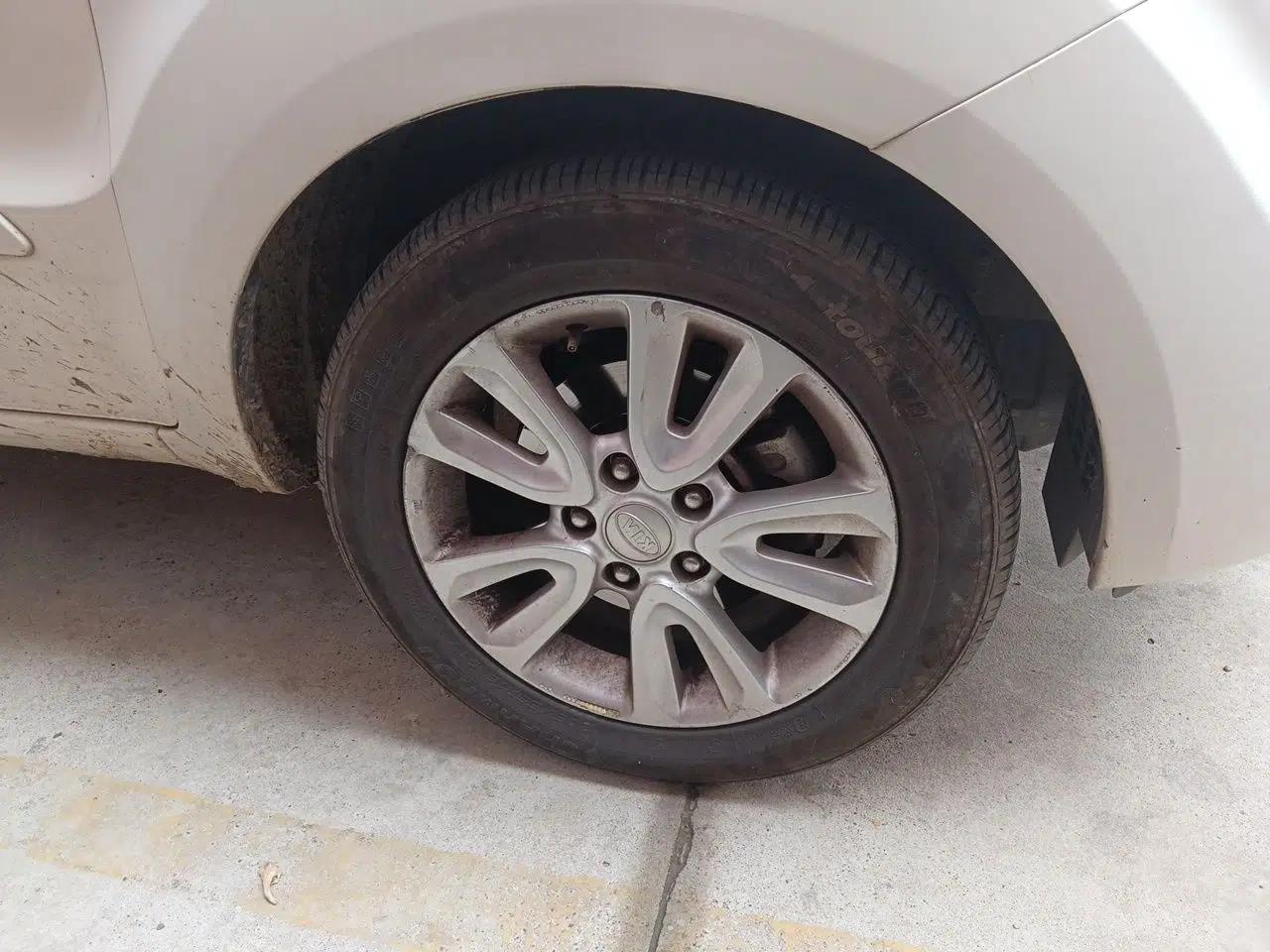 Kia Soul 2012 1.6L AT Premium — миниатюра 8