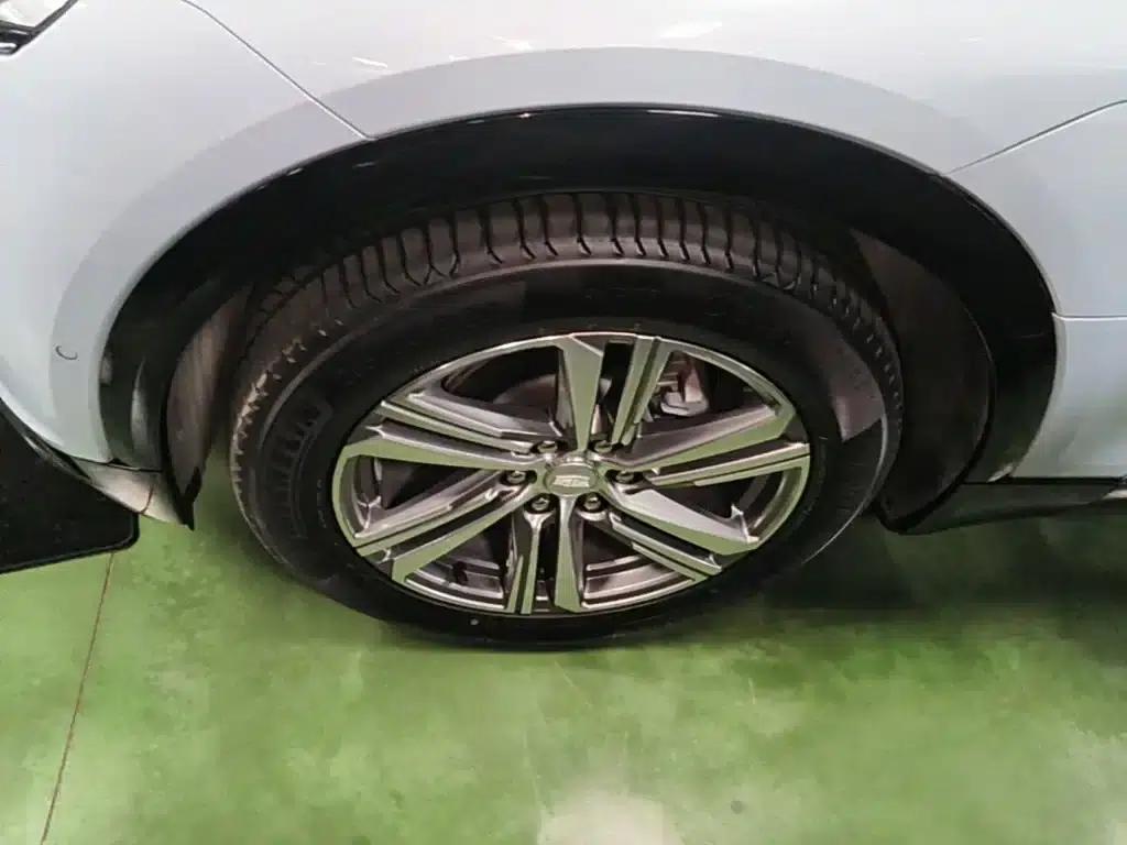 iQ Ruige 2022 Rear-Wheel Drive Long-Range Luxury Edition — миниатюра 23