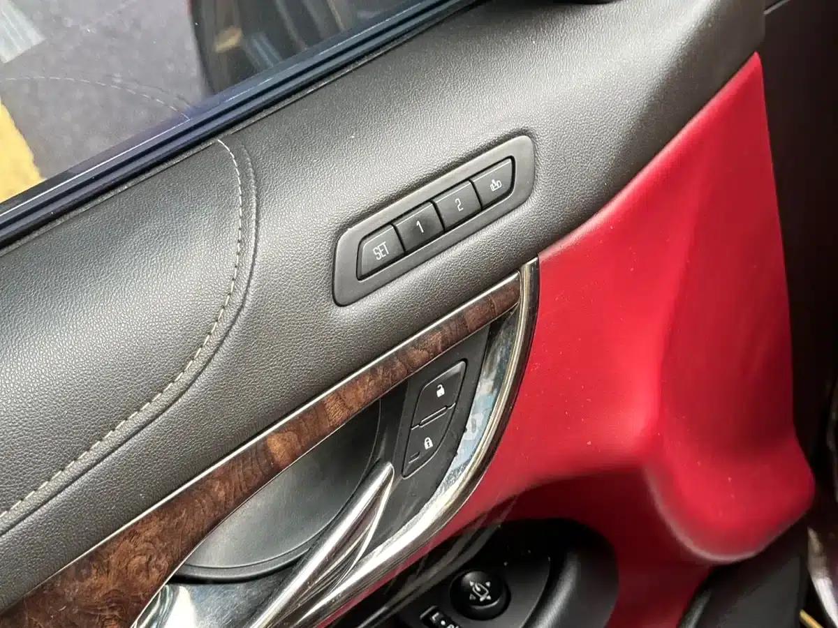 2014 Cadillac ATS Imported Model 28T Luxury — миниатюра 8