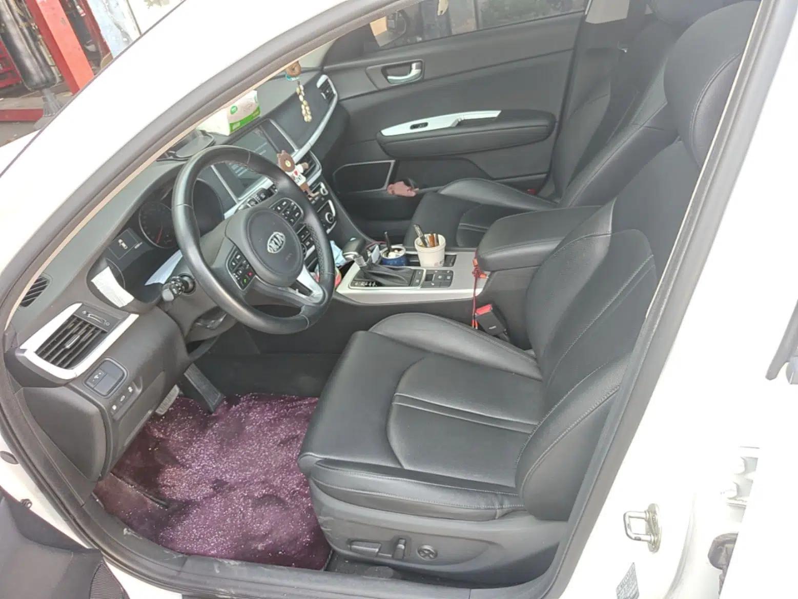 Kia K5 New Energy 2018 2.0L ZhiZun Edition — миниатюра 17