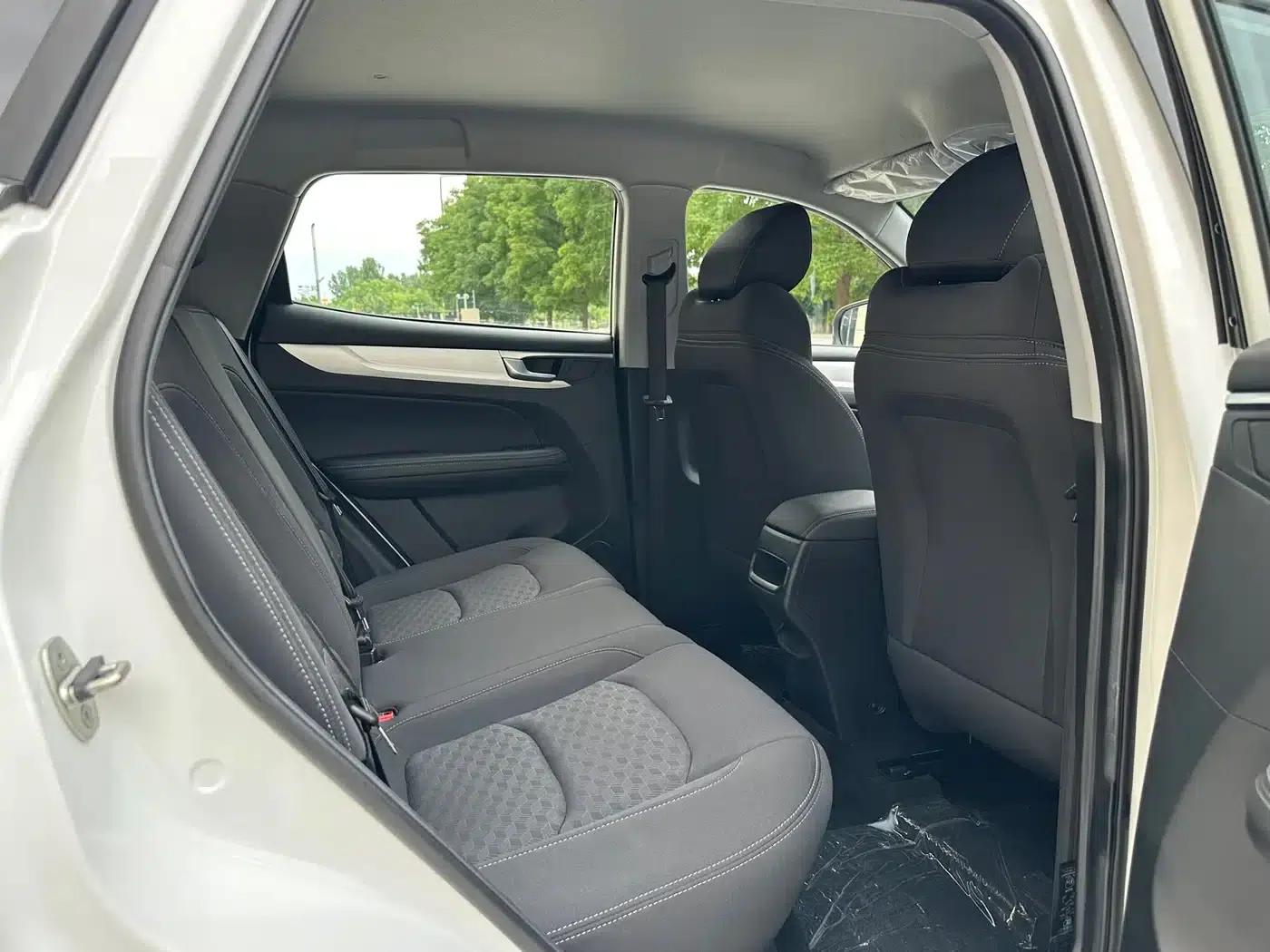 2025 X-Trail Pro 1.5L CVT Comfort Edition — миниатюра 5