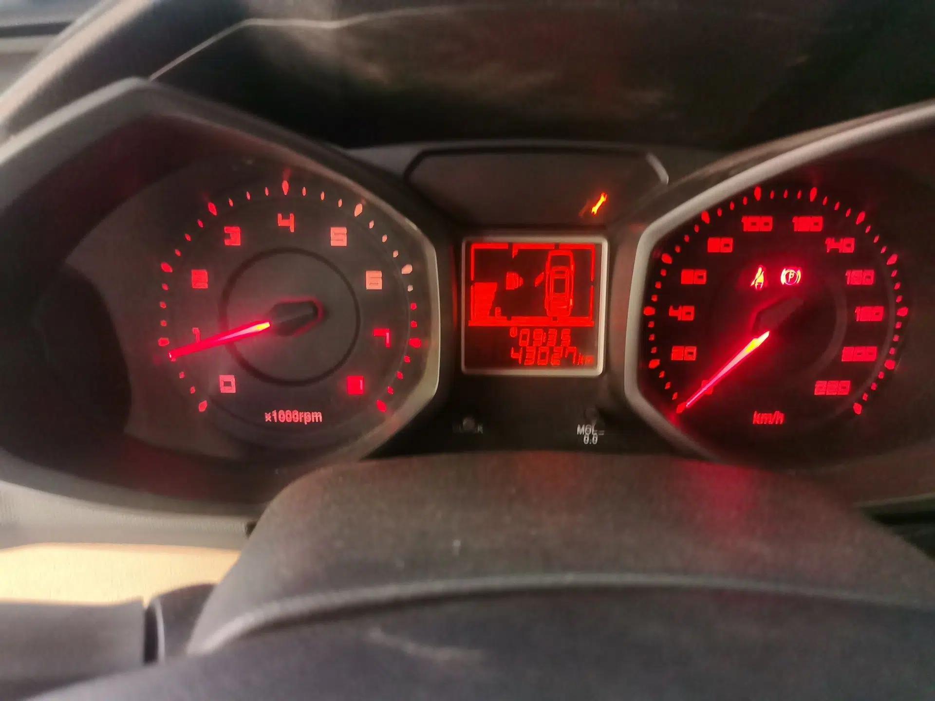 Chery Fengyun 2 2015 1.5L Manual New Edition — миниатюра 12