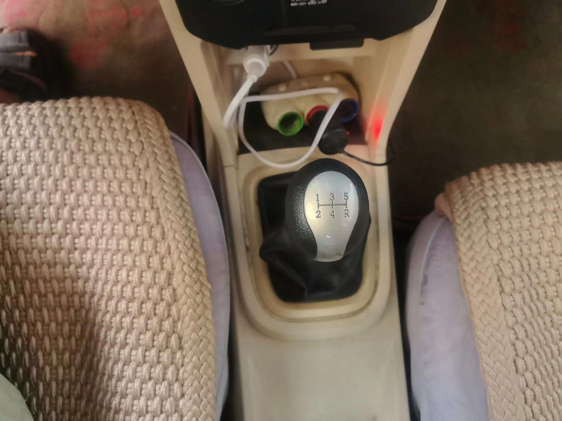 Chery Fengyun 2 2015 1.5L Manual New Edition — миниатюра 14