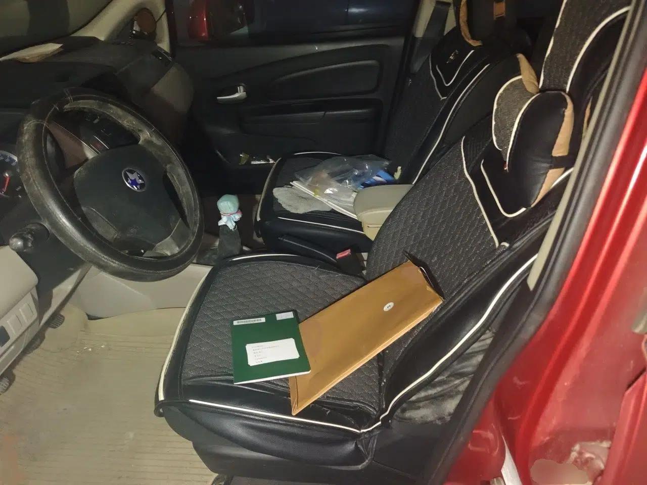 Venucia R50 2015 1.6L Manual Fashion Edition — миниатюра 15