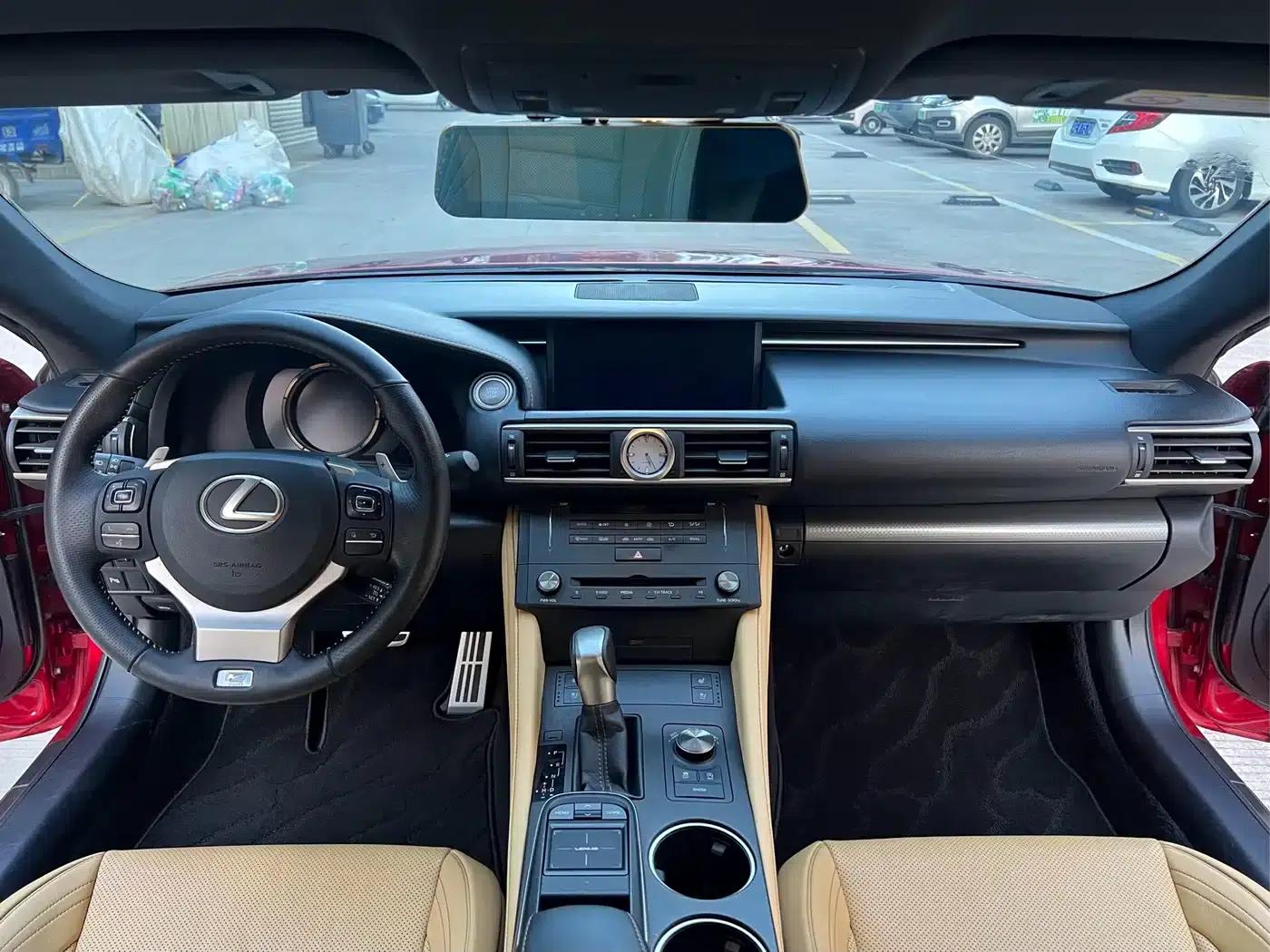 Lexus RC 2016 200t F SPORT Edition — миниатюра 5
