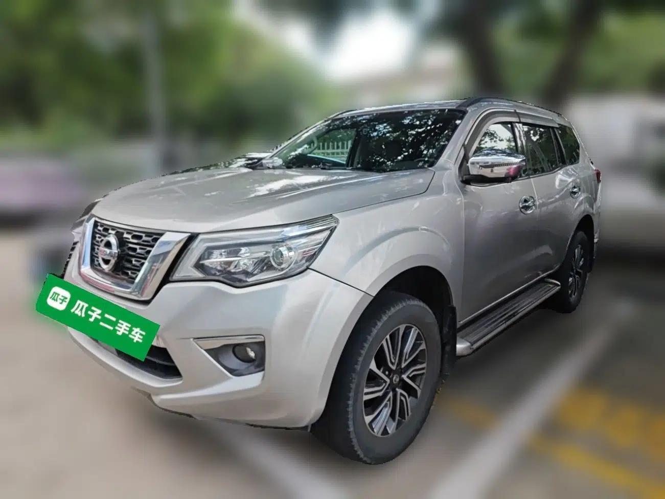 Nissan Terra 2018 2.5L Automatic 2WD Smart Enjoyment Version — миниатюра 1