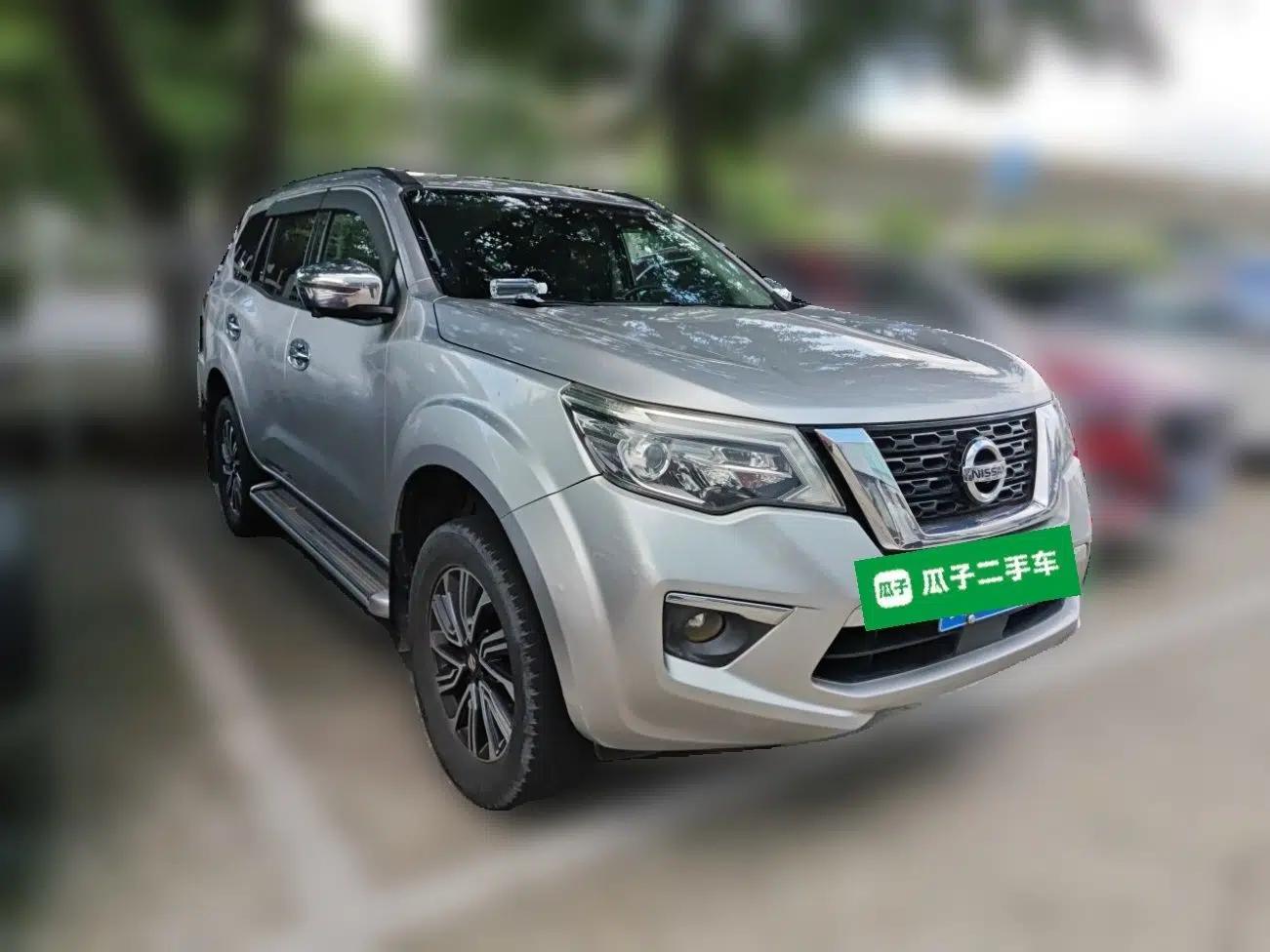 Nissan Terra 2018 2.5L Automatic 2WD Smart Enjoyment Version — миниатюра 3