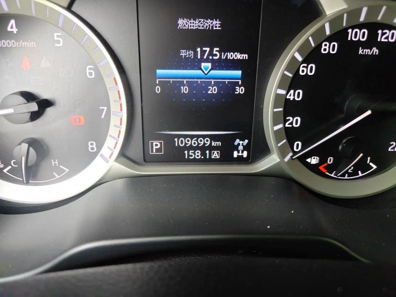 Nissan Terra 2020 2.5L XL Upper 4WD Automatic Four-Wheel Drive Luxury Edition — миниатюра 12