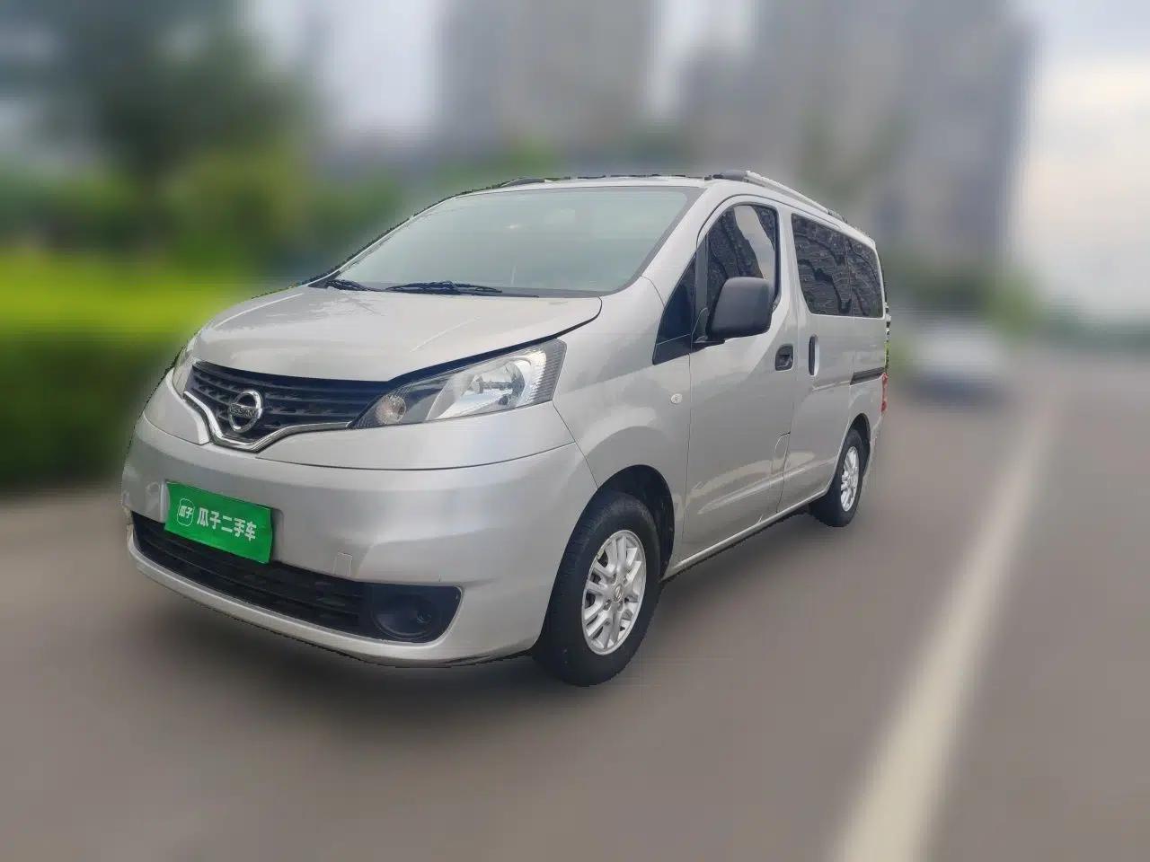 Nissan NV200 2012 1.6L 223 Seats Zunya Trim — миниатюра 1