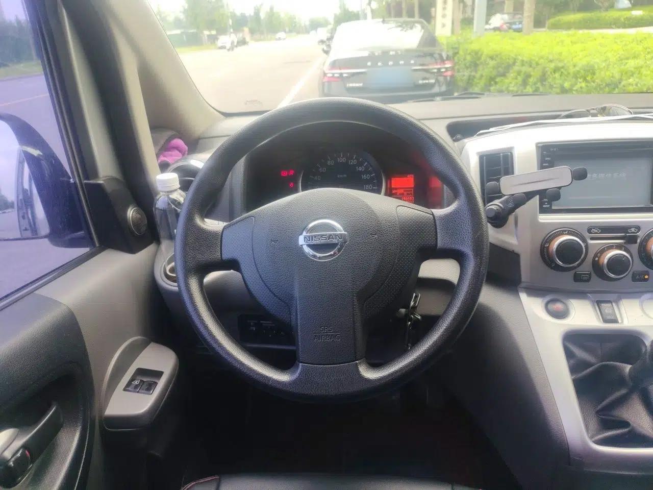 Nissan NV200 2012 1.6L 223 Seats Zunya Trim — миниатюра 10