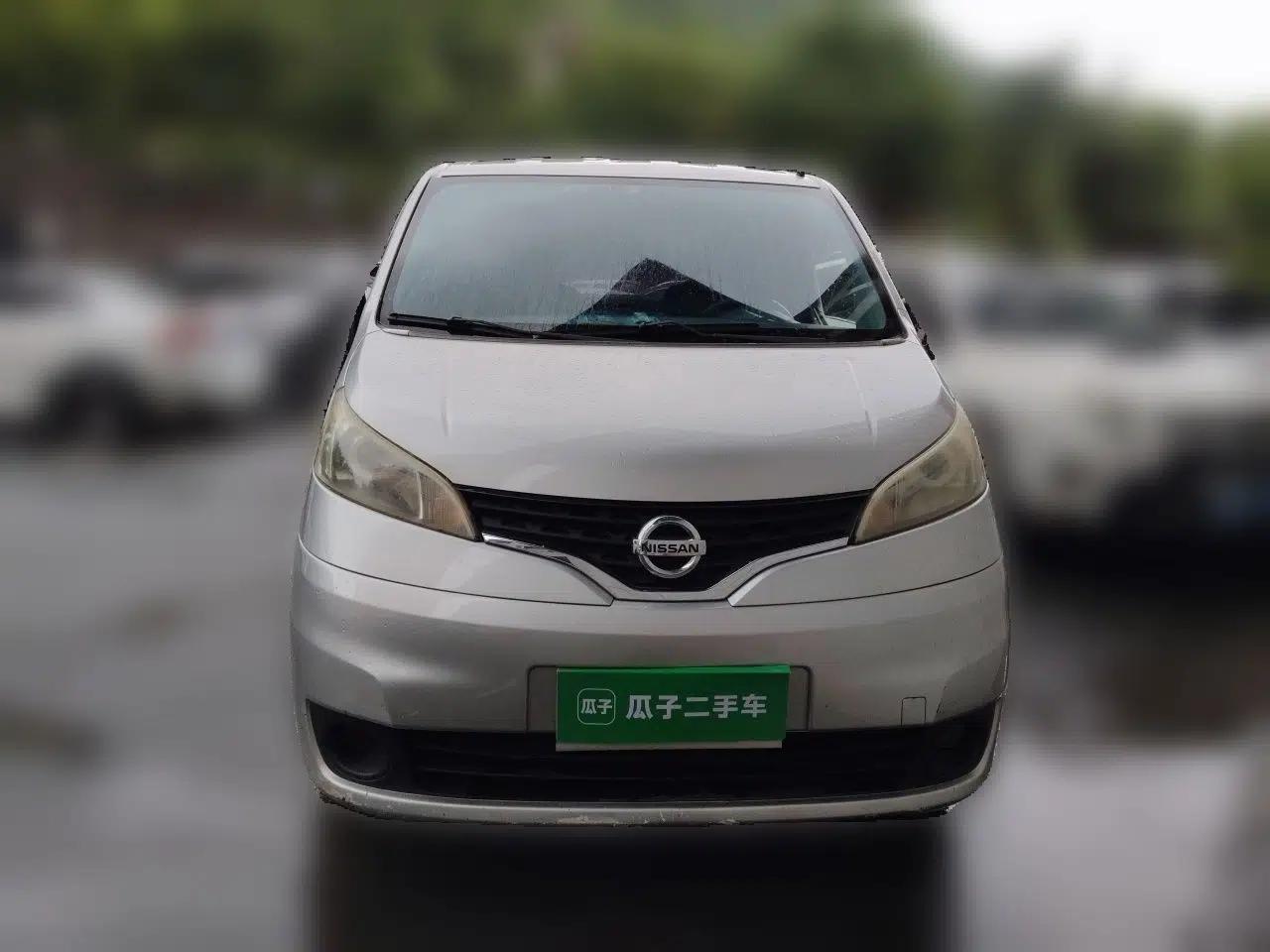 Nissan NV200 2012 1.6L 232 Seats Deluxe Version — миниатюра 2