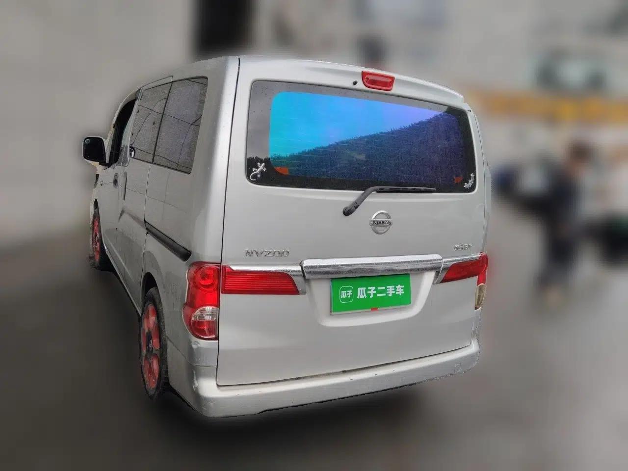 Nissan NV200 2012 1.6L 232 Seats Deluxe Version — миниатюра 4