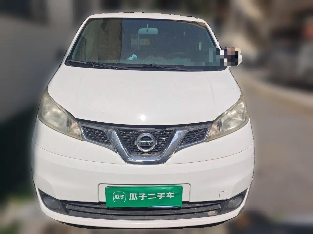 Nissan NV200 2014 1.6L Manual Luxury Model China V Standard — миниатюра 2