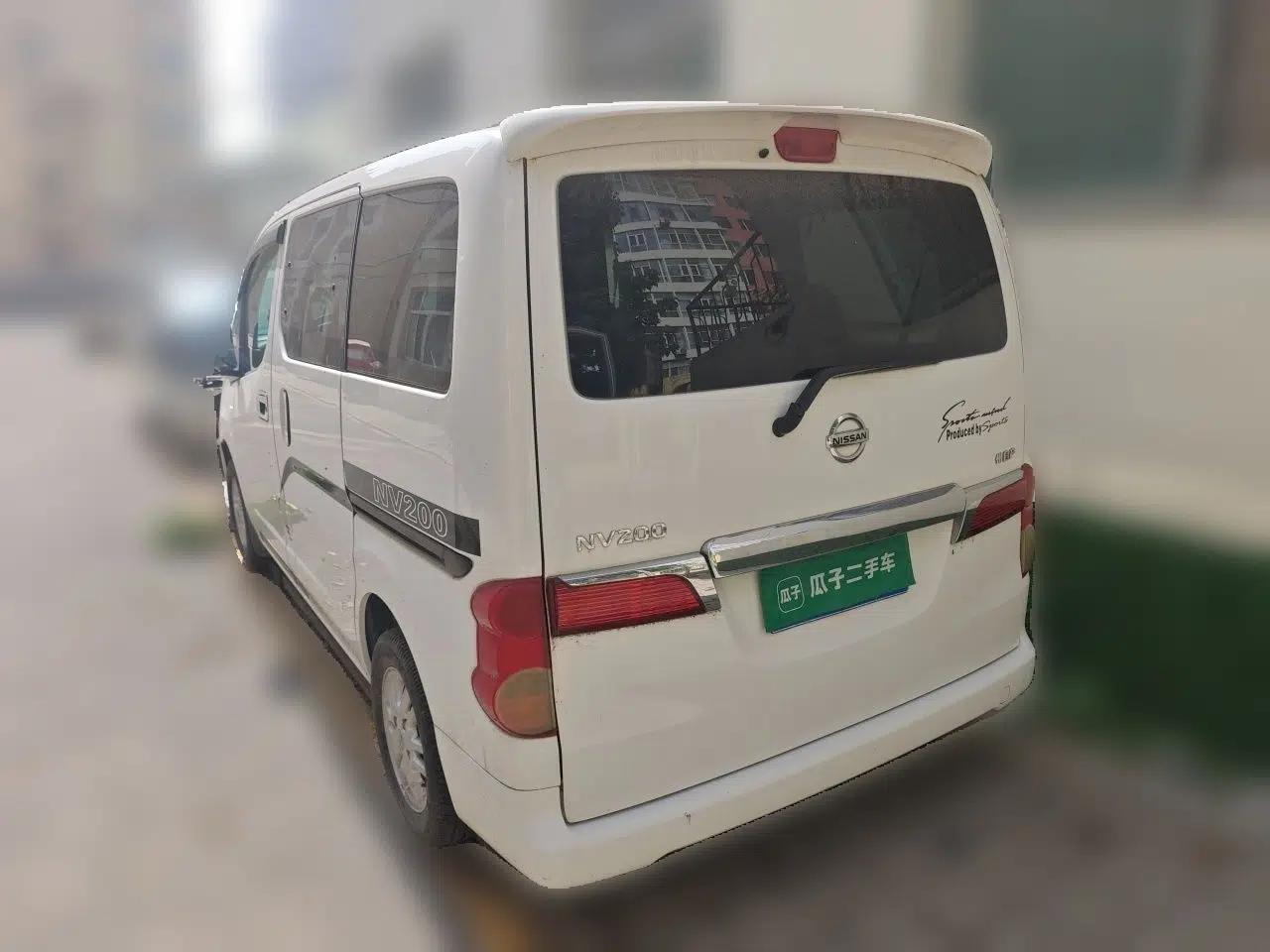 Nissan NV200 2014 1.6L Manual Luxury Model China V Standard — миниатюра 4