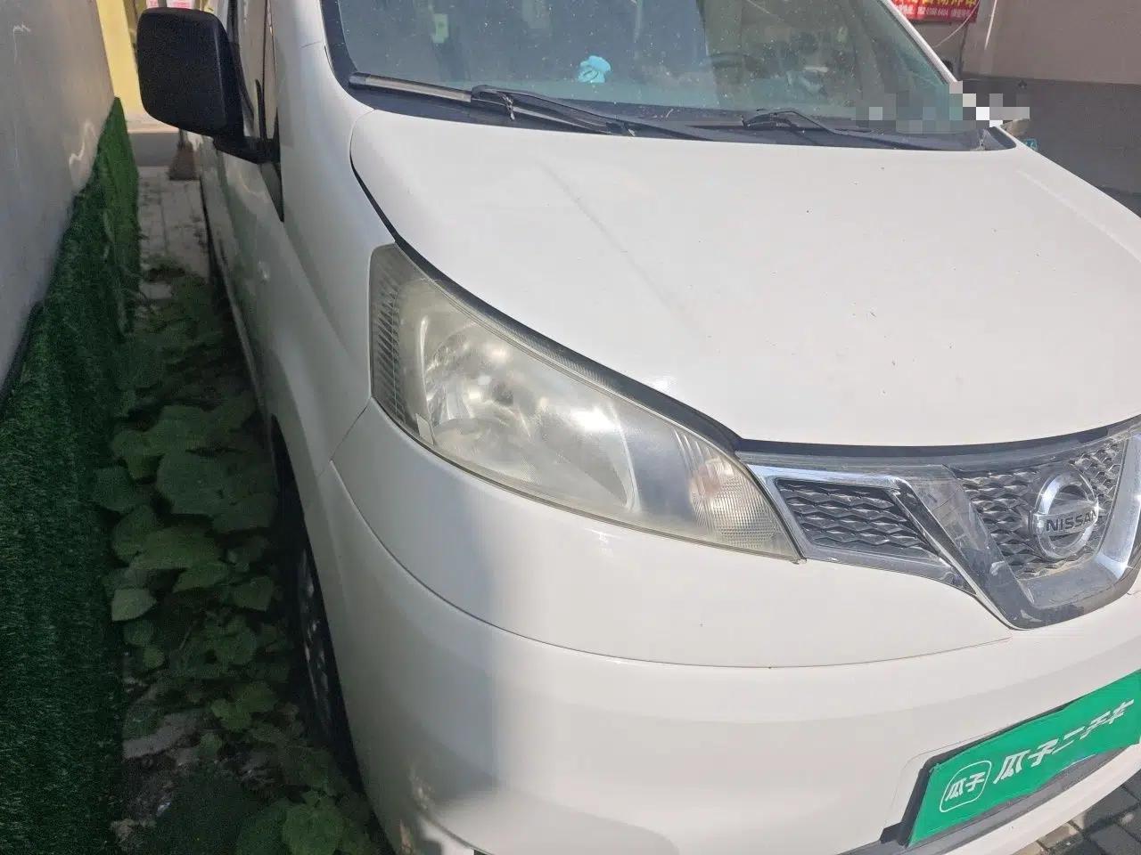Nissan NV200 2014 1.6L Manual Luxury Model China V Standard — миниатюра 7