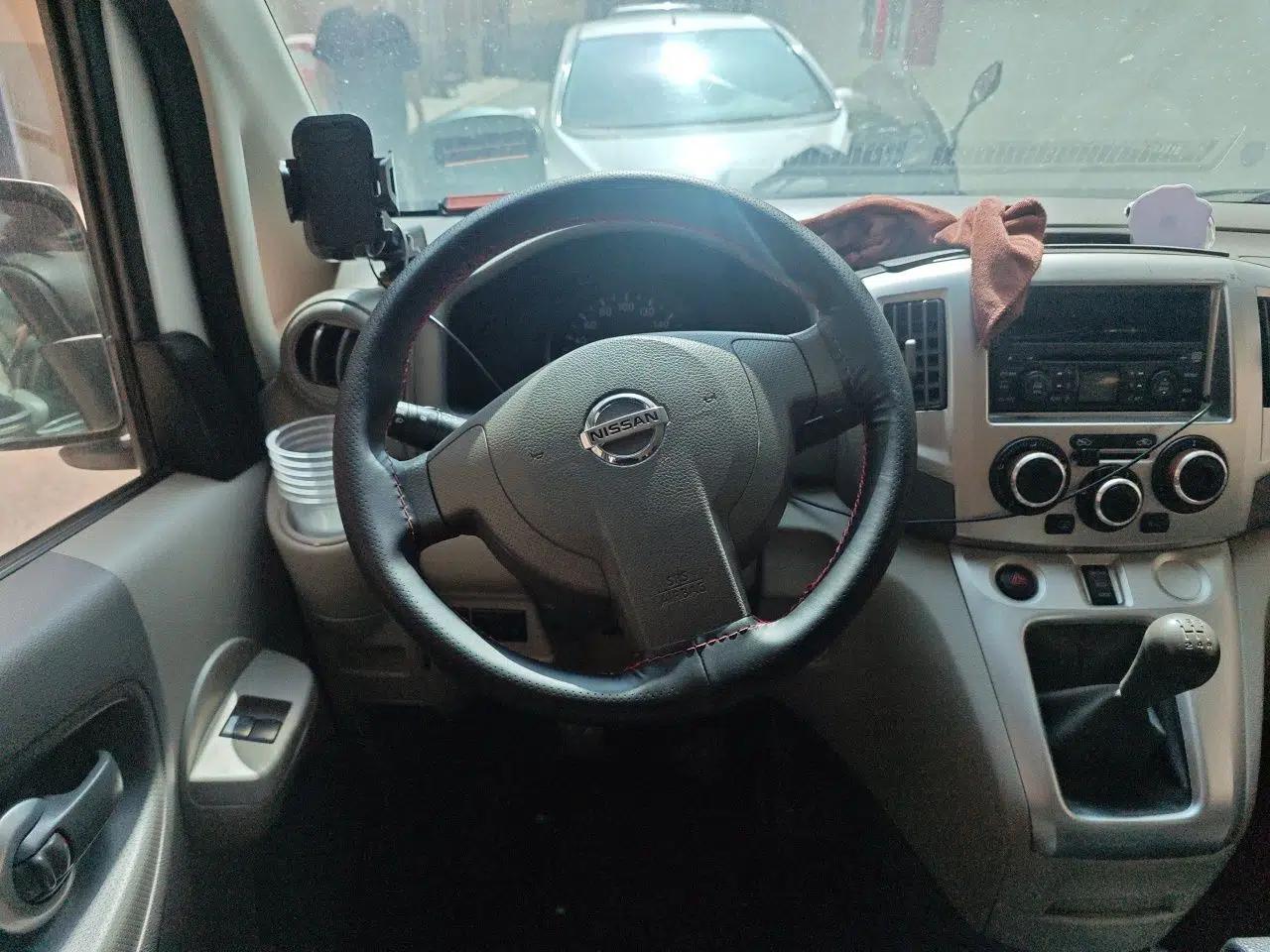 Nissan NV200 2014 1.6L Manual Luxury Model China V Standard — миниатюра 10