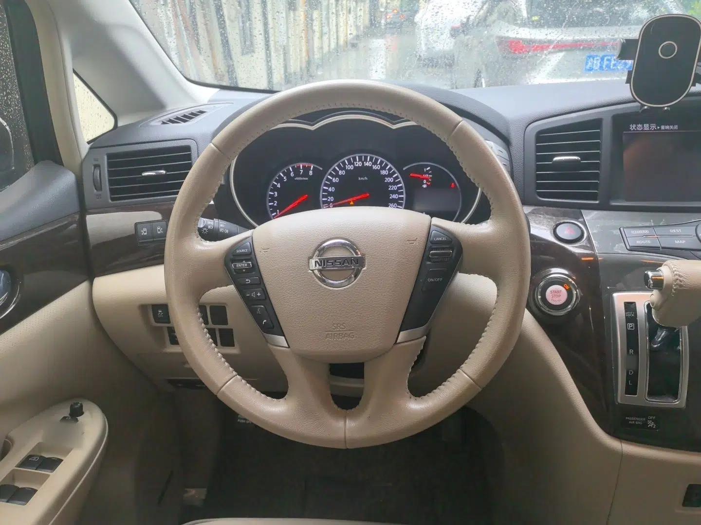 Nissan Quest 2015 3.5L SL — миниатюра 10