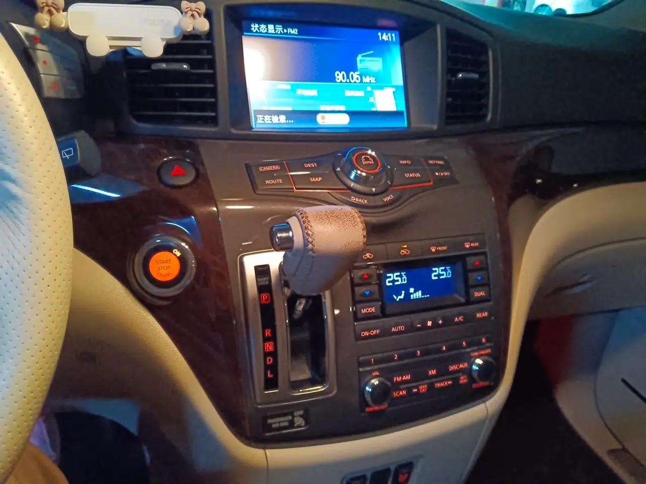 Nissan Quest 2015 3.5L SL — миниатюра 13