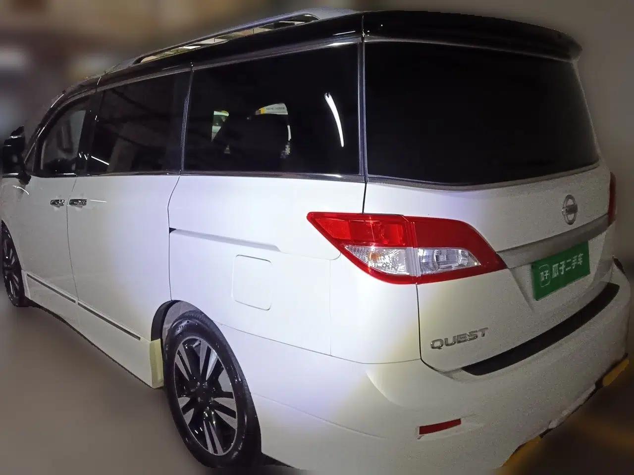 Nissan Quest 2015 3.5L SL — миниатюра 4