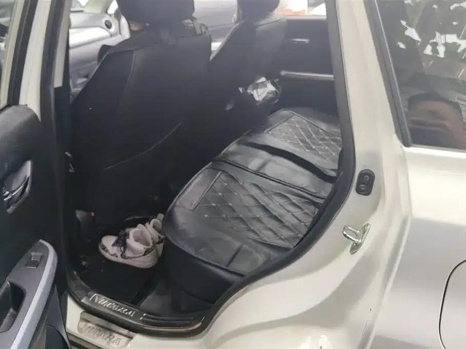 Vitara 2016 1.4T Manual 2WD Elite — миниатюра 11