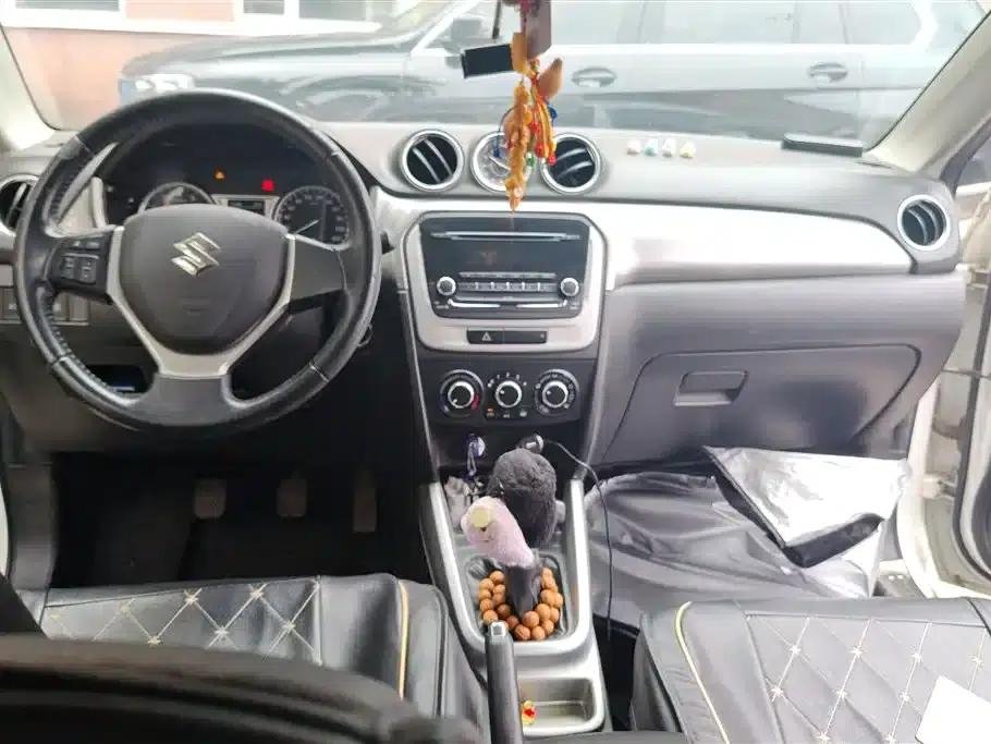 Vitara 2016 1.4T Manual 2WD Elite — миниатюра 12