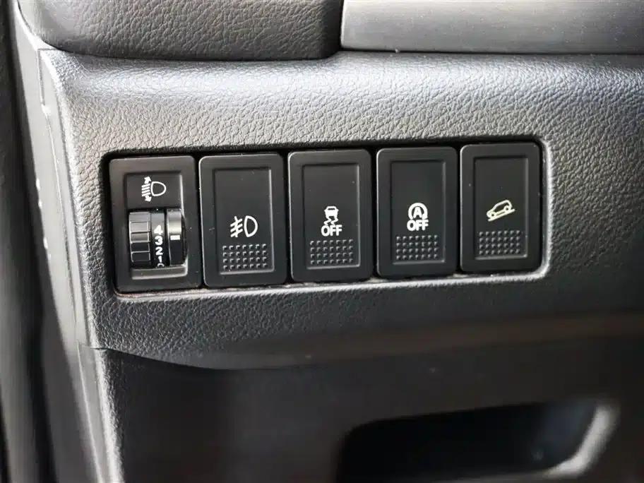 Vitara 2016 1.4T Automatic AWD Leading Edition — миниатюра 14