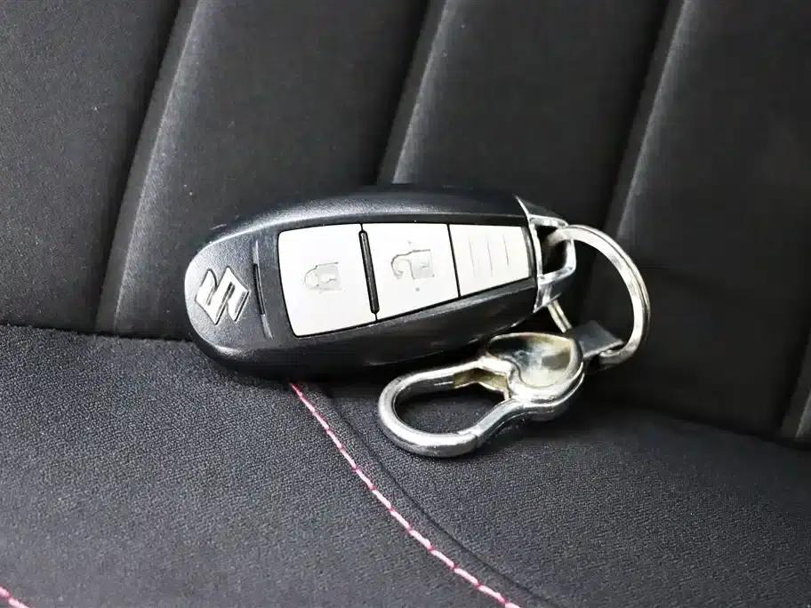 Vitara 2016 1.4T Automatic AWD Leading Edition — миниатюра 17