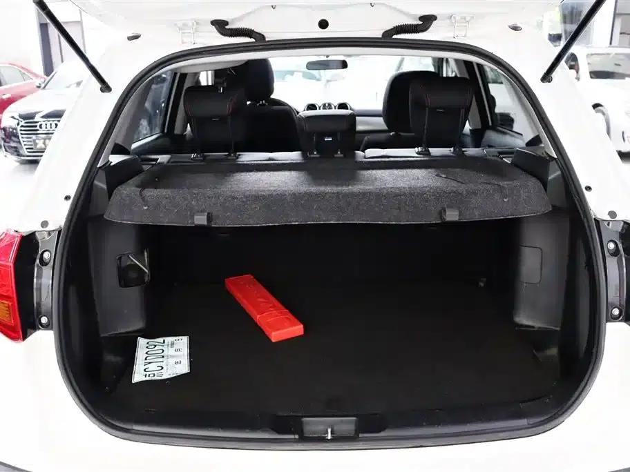 Vitara 2016 1.4T Automatic AWD Leading Edition — миниатюра 24