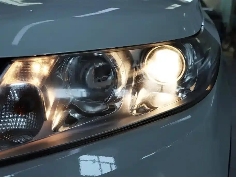 Vitara 2016 1.4T Automatic AWD Leading Edition — миниатюра 29