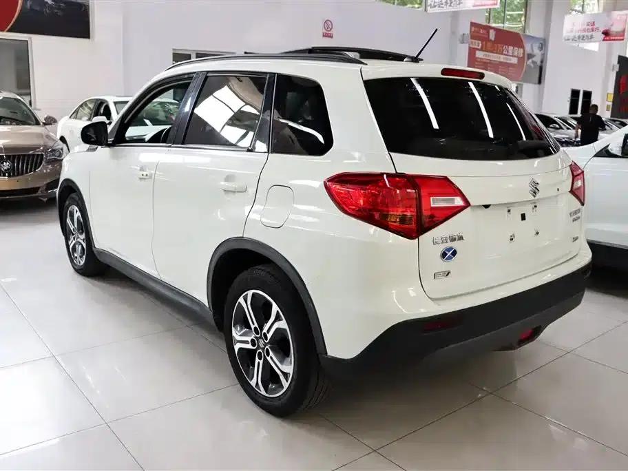 Vitara 2016 1.4T Automatic AWD Leading Edition — миниатюра 7