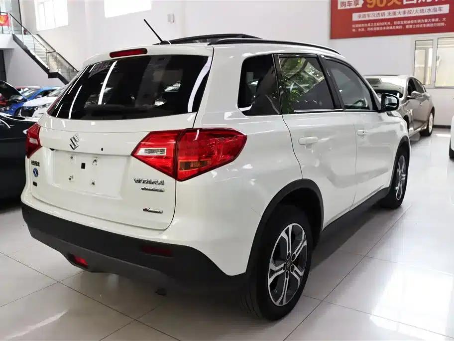 Vitara 2016 1.4T Automatic AWD Leading Edition — миниатюра 9