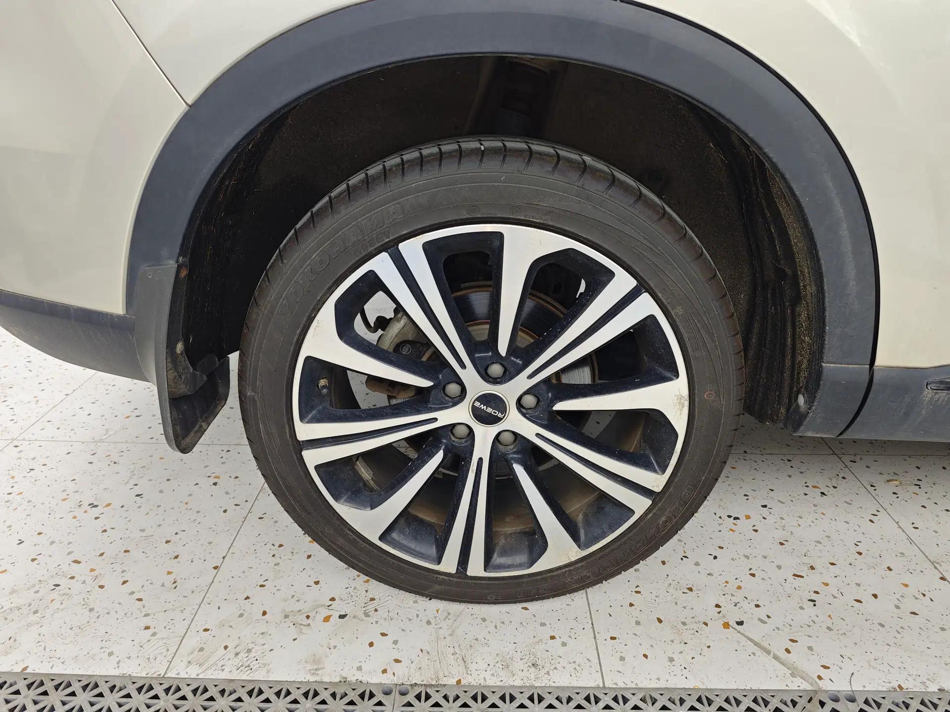 Roewe RX5 MAX 2021 Supreme Series 400TGI Automatic Smart Cabin Prestige Edition — миниатюра 11