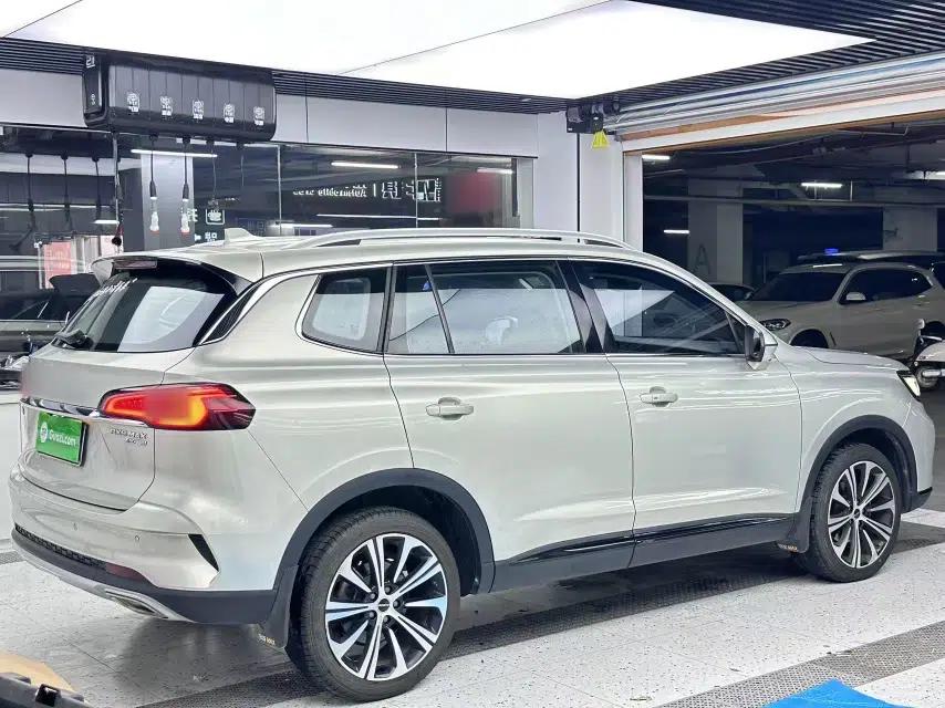 Roewe RX5 MAX 2021 Supreme Series 400TGI Automatic Smart Cabin Prestige Edition — миниатюра 14