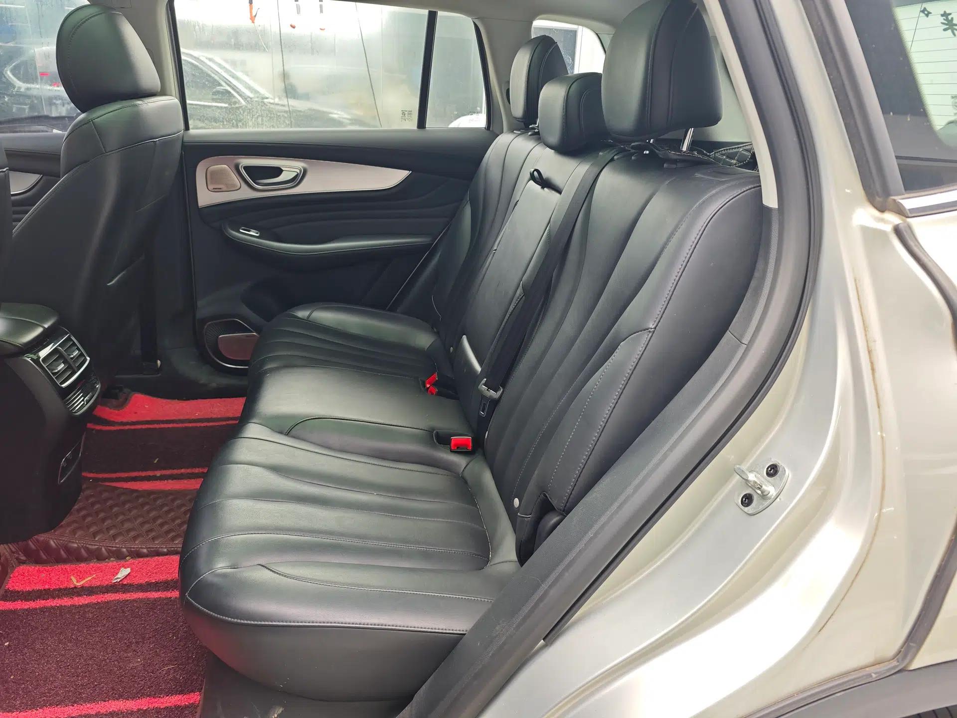 Roewe RX5 MAX 2021 Supreme Series 400TGI Automatic Smart Cabin Prestige Edition — миниатюра 26