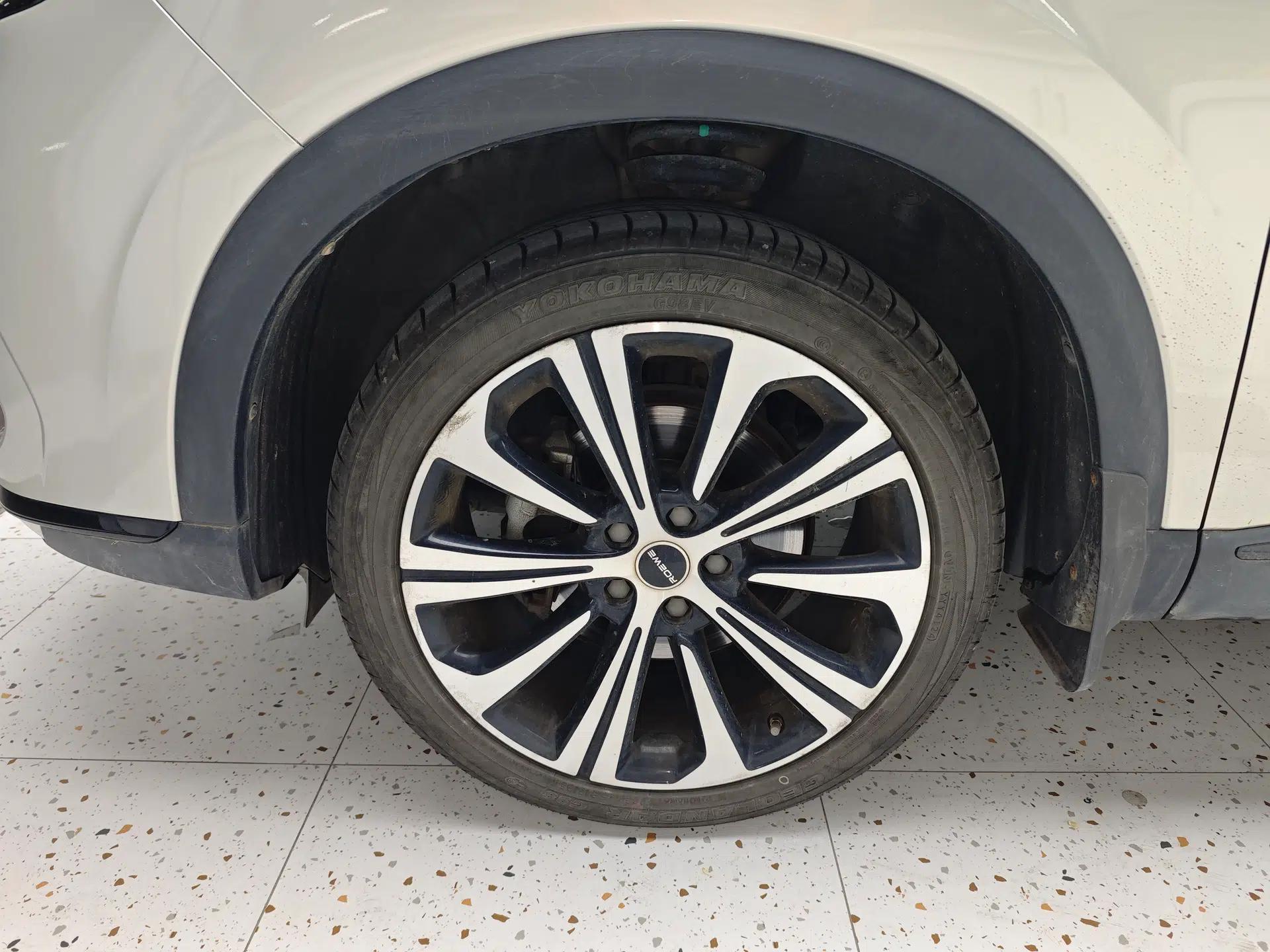 Roewe RX5 MAX 2021 Supreme Series 400TGI Automatic Smart Cabin Prestige Edition — миниатюра 10