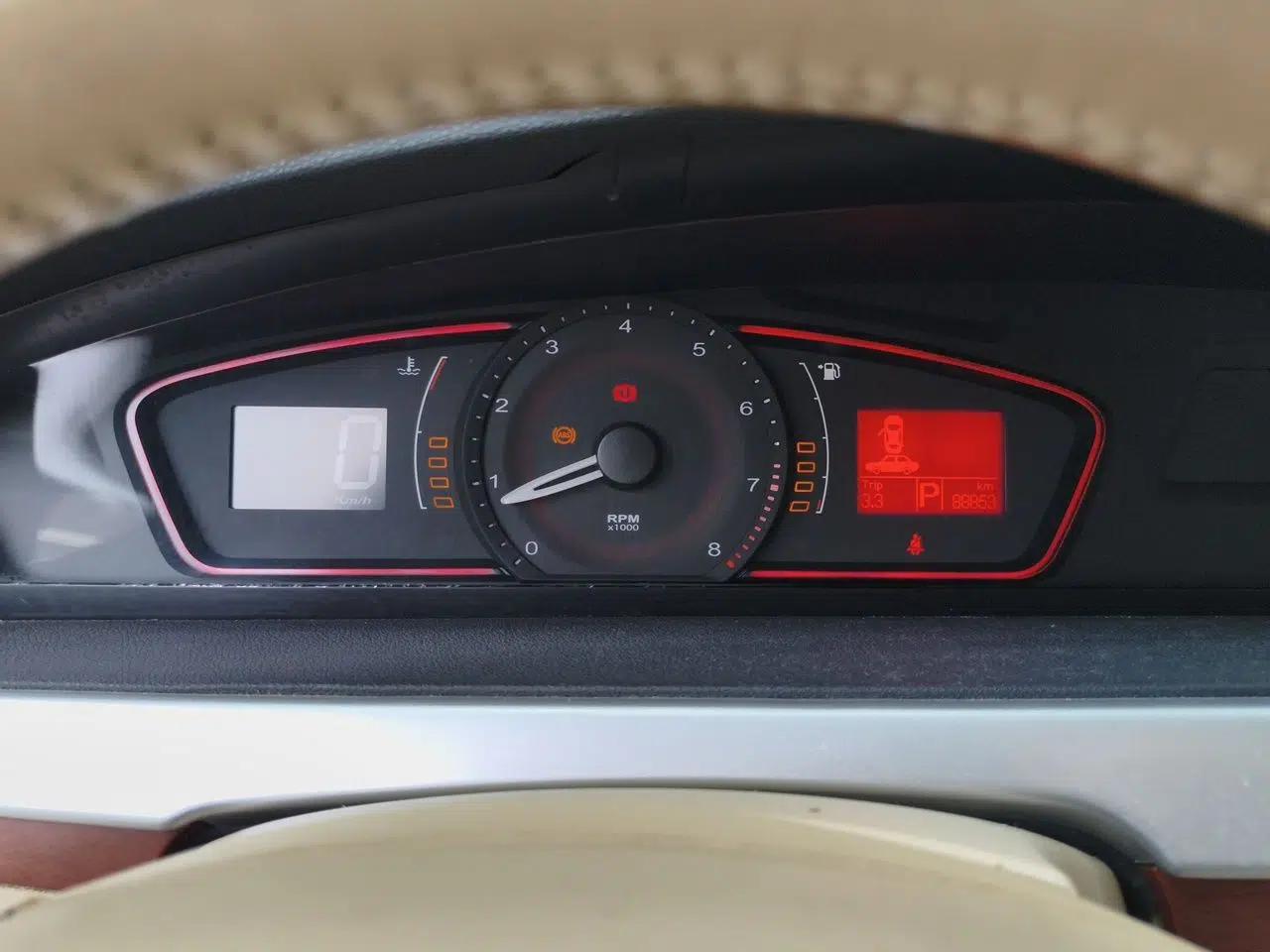 Roewe 550 2010 550 1.8L Automatic Intelligent Edition — миниатюра 11
