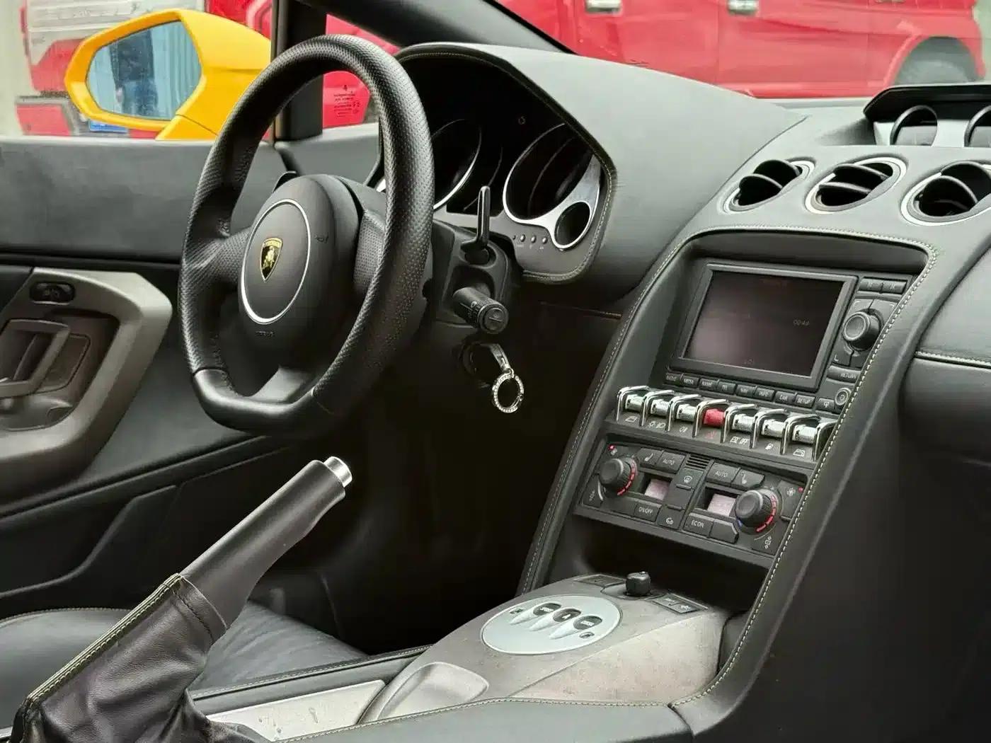 2011 Gallardo LP 550-2 Tricolore — миниатюра 11