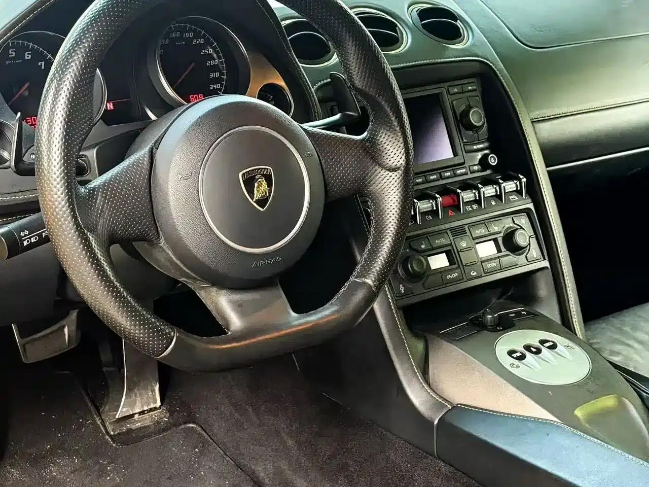 2011 Gallardo LP 550-2 Tricolore — миниатюра 6