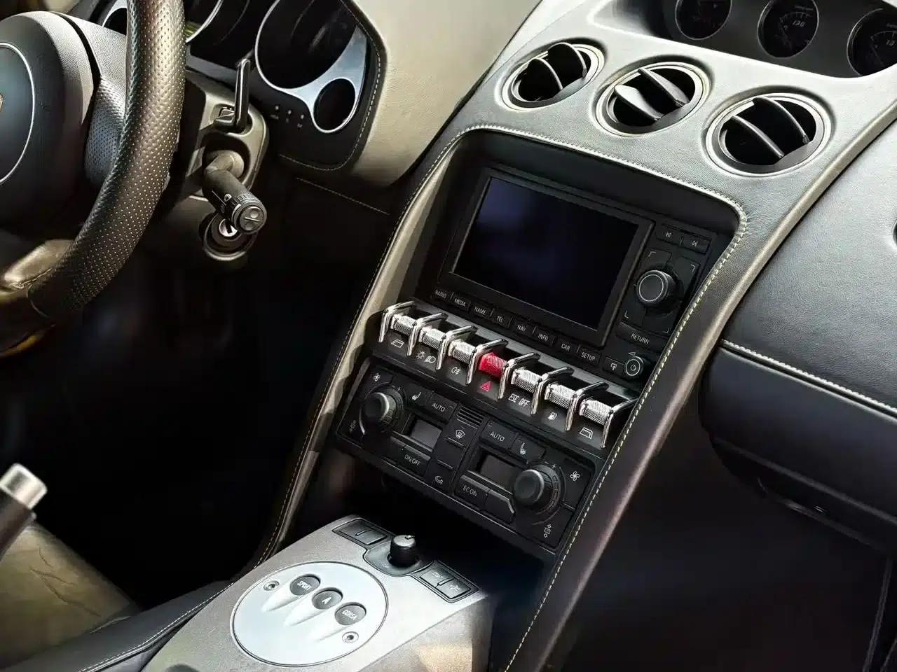 2011 Gallardo LP 550-2 Tricolore — миниатюра 8