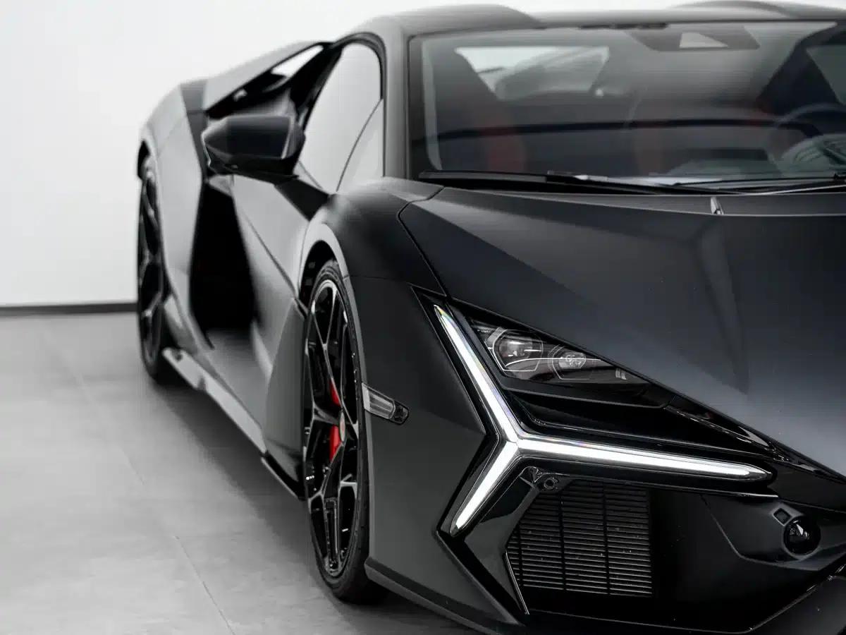 Revuelto 2023 6.5L PHEV Standard Edition — миниатюра 2