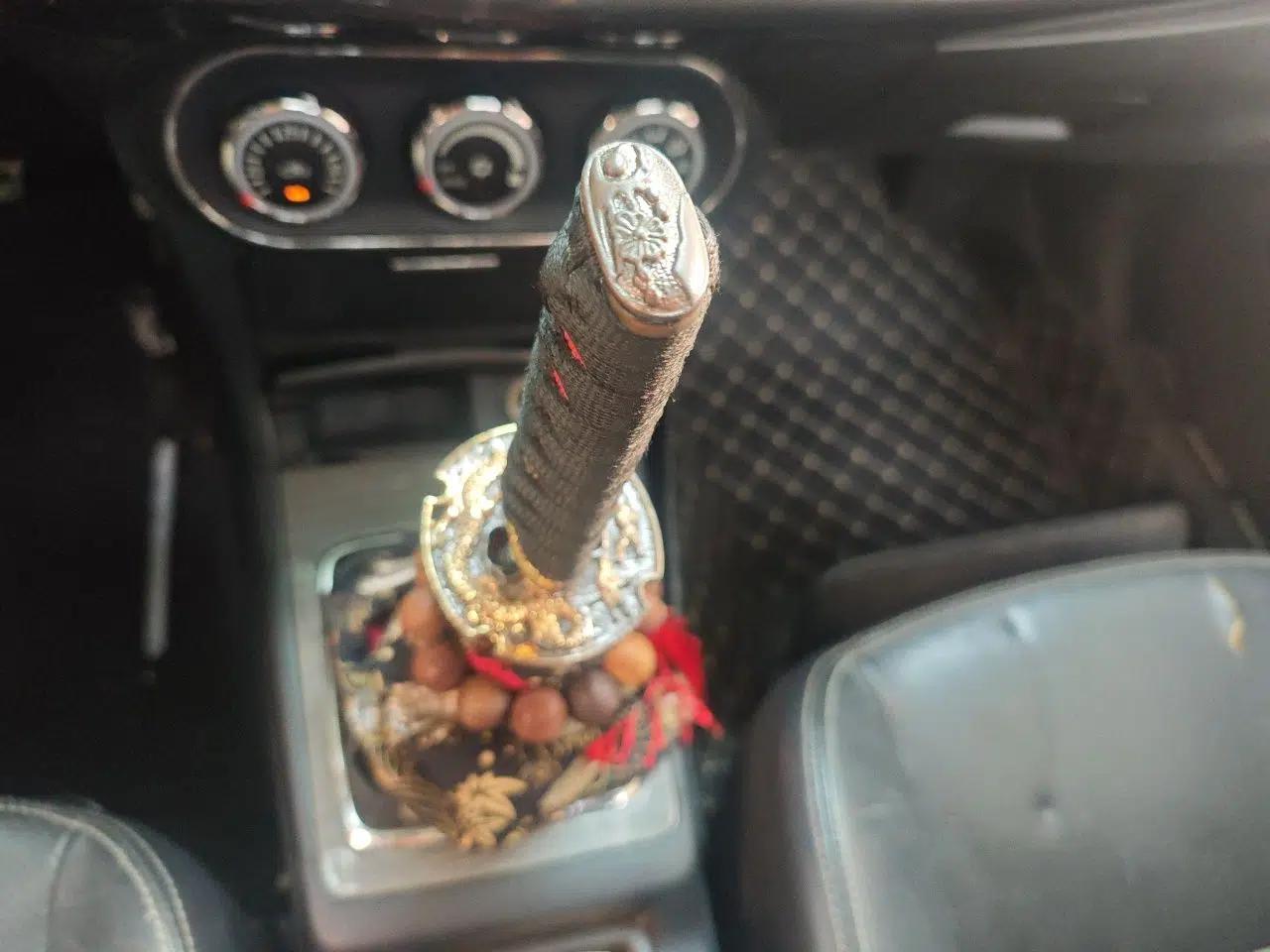 Mitsubishi Lancer EX 2012 Chasing Edition 1.8L Manual Luxury Model — миниатюра 14