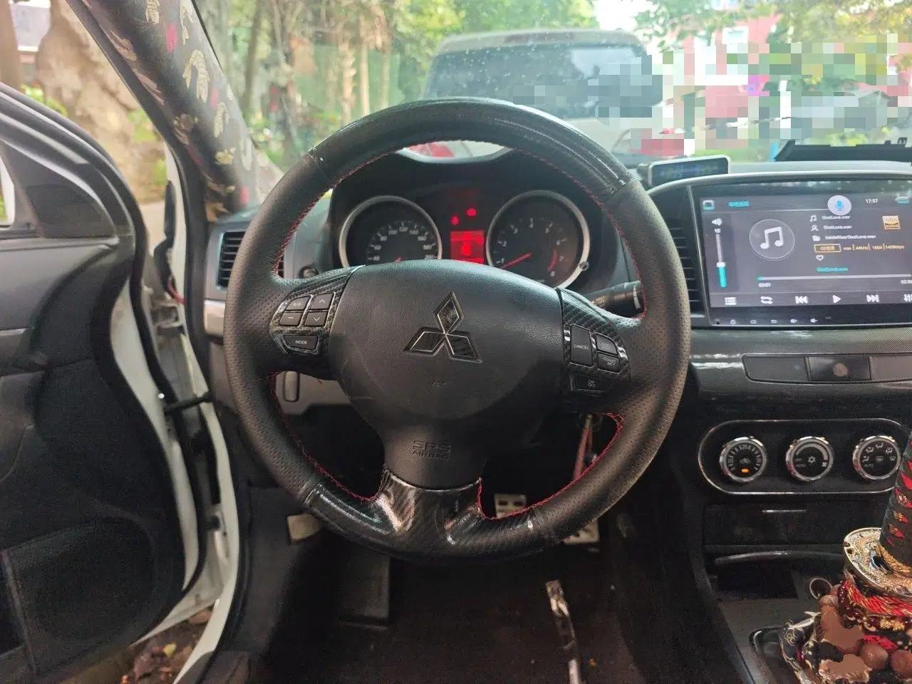 Mitsubishi Lancer EX 2012 Chasing Edition 1.8L Manual Luxury Model — миниатюра 10