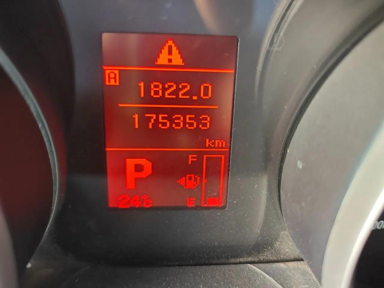 Mitsubishi Lancer EX 2012 Fashion Edition 1.8L CVT Comfort Version — миниатюра 12
